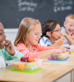 egészséges iskolai étkezés