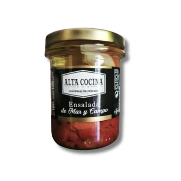 spanyol különleges surimi és paprika saláta